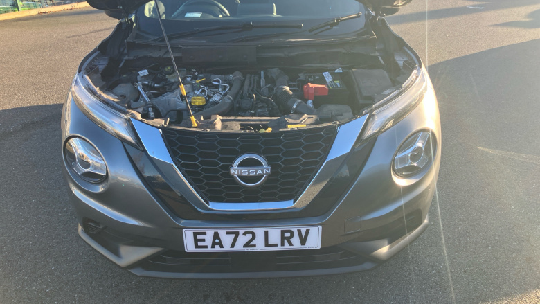 Nissan Juke 1.0 DiG-T 114 N-Connecta 5dr DCT Petrol Hatchback